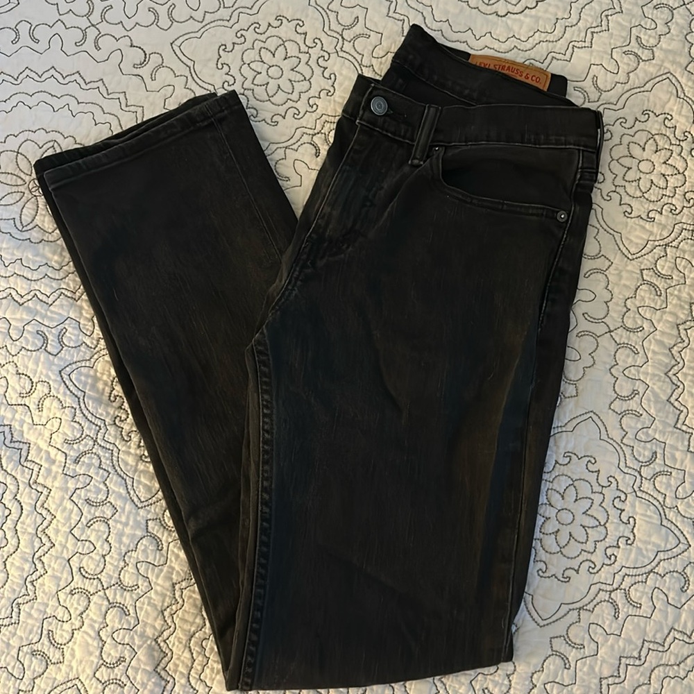 Men’s Black Levi 514 Jeans